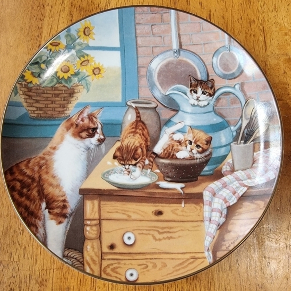 Hamilton Collection Vintage 1988 Country Kitties Cat Plate "Table Manners"